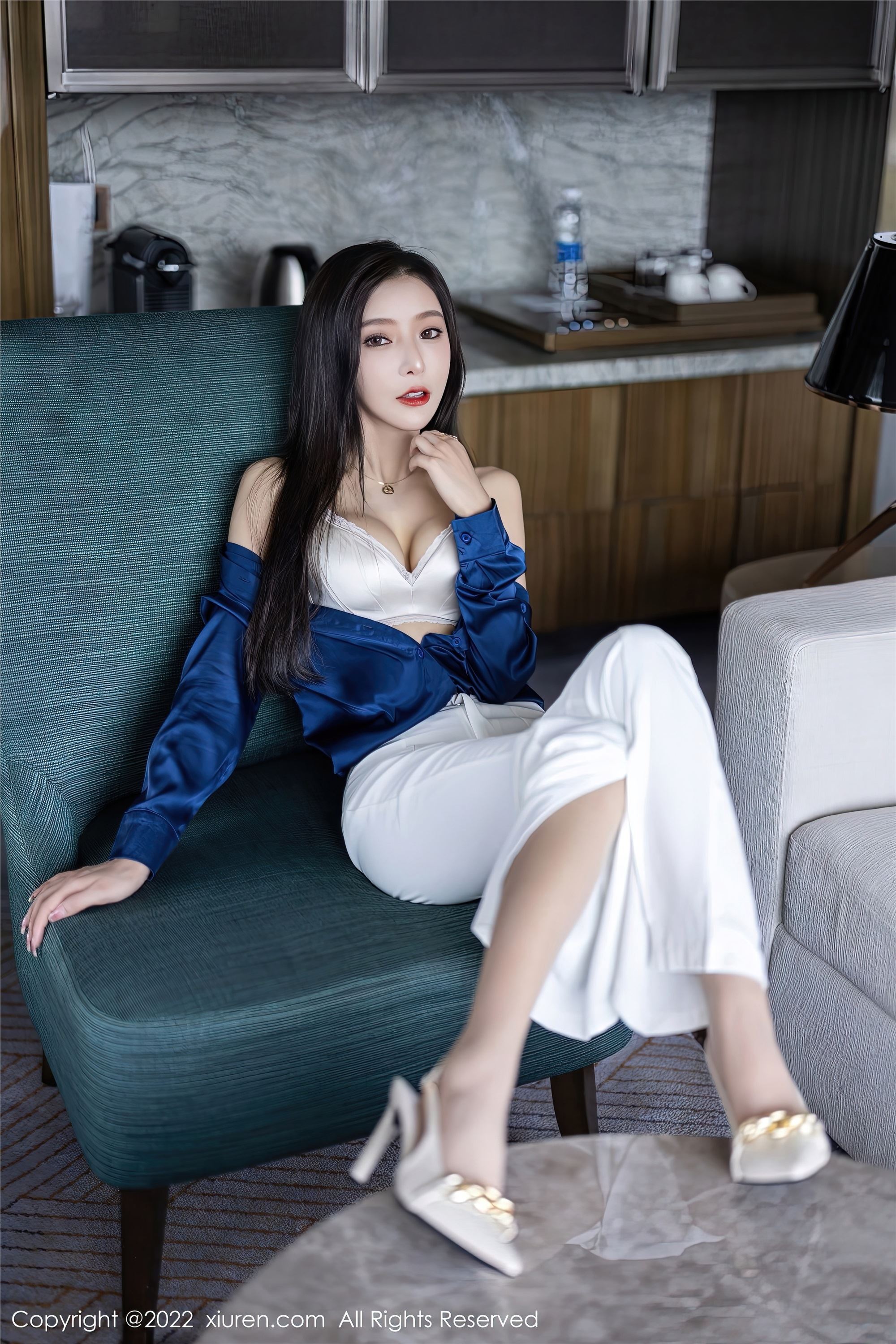 Xiuren秀人网 2022.11.01 NO.5790 王馨瑶yanni